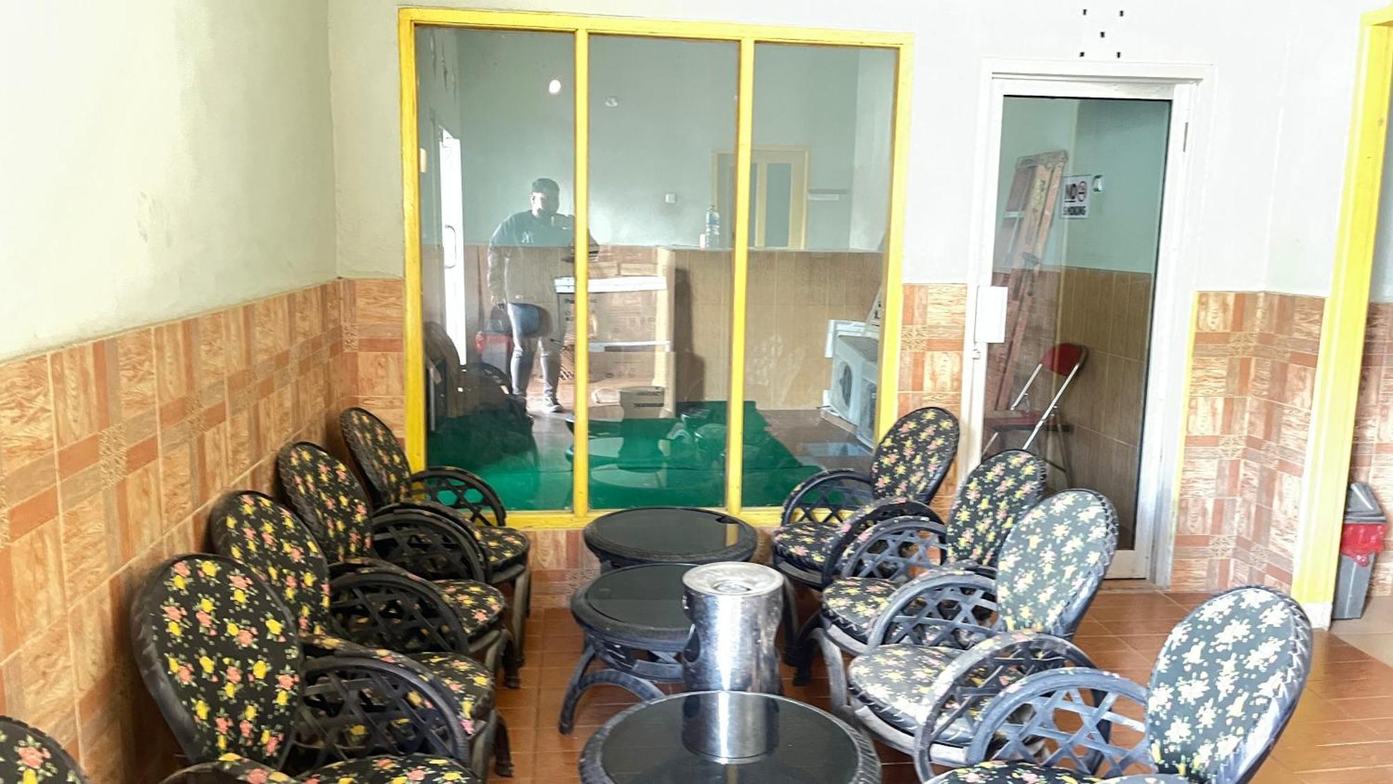 Oyo 93119 Guest House Leo Patra Muara Badak Exteriér fotografie